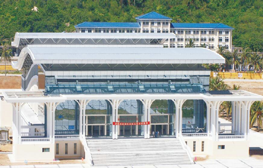 某部國防大禮堂（含大型建筑幕墻、鋼結(jié)構(gòu)工程）.jpg